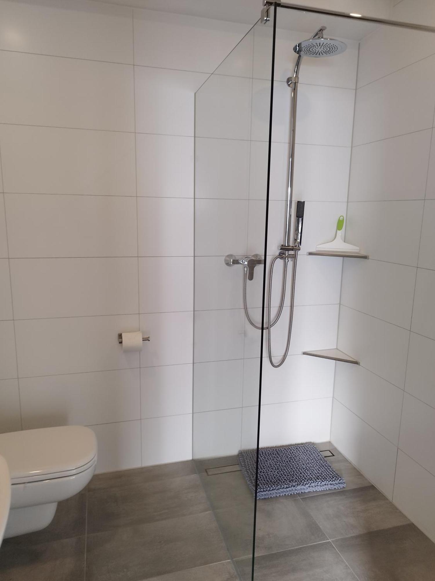 Moderne Ferienwohnung Mit Privatem Eingang - Rosa Kalletal Eksteriør billede